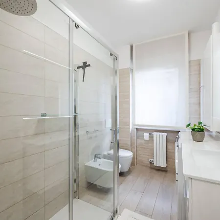 Southside Superior 2 Bedrooms Free Parking * Verona